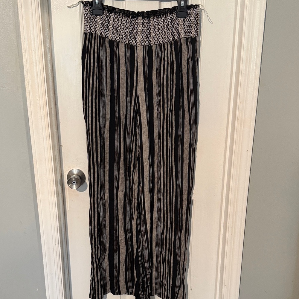 blue island Black and Gray Striped Wide-Leg Pants